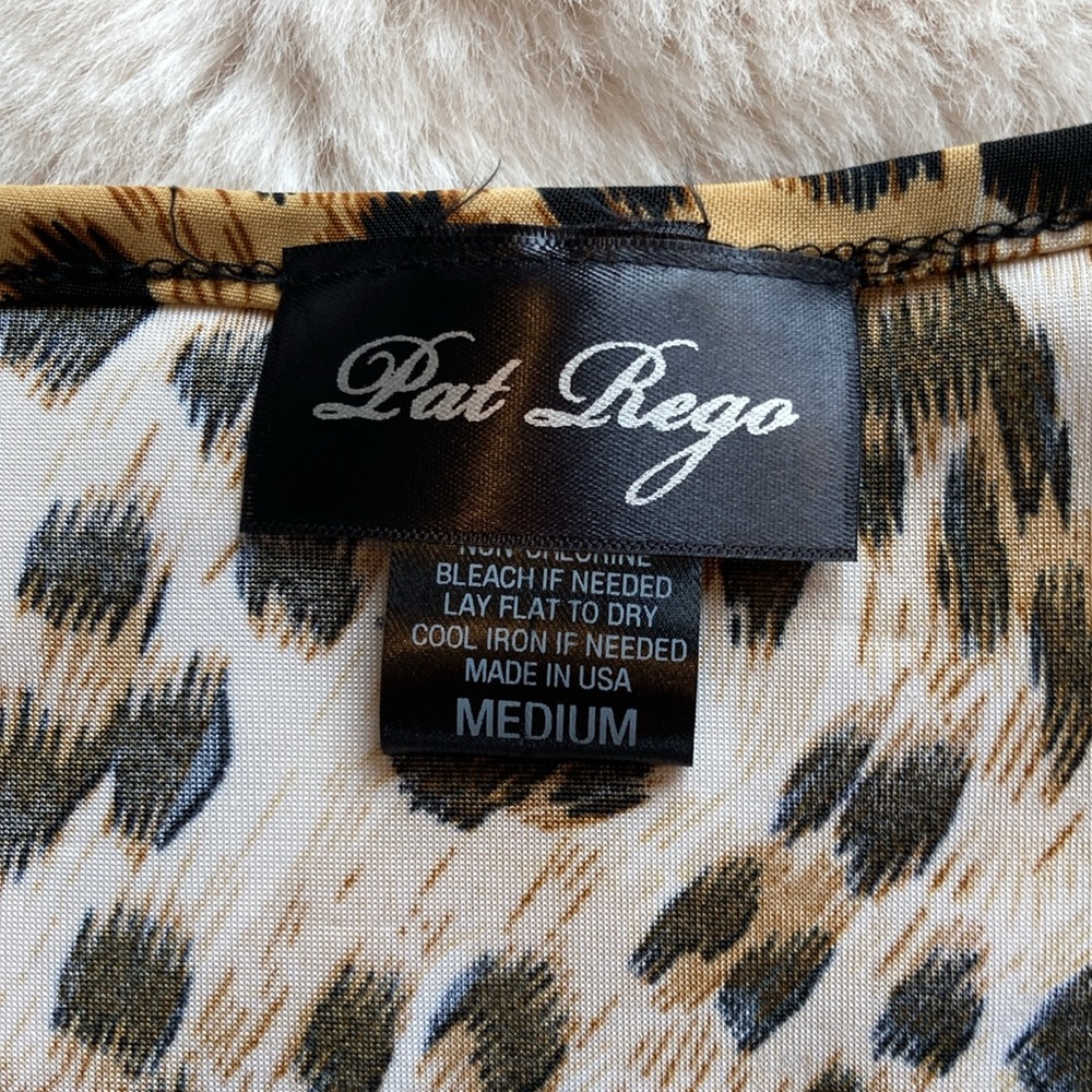 NWOT. Leopard print shell Size Medium - Picture 7 of 8